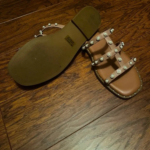 Steve Madden Sandals - Picture 3 of 3